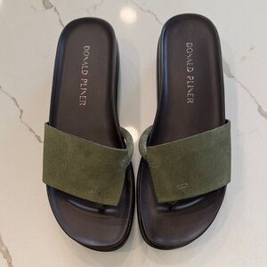 Donald J. Pliner Forest Green Slide Sandals​